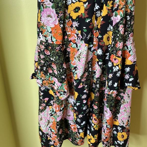 Lulus Incense and Peppermints Black Floral Dress Size small - Picture 6 of 7